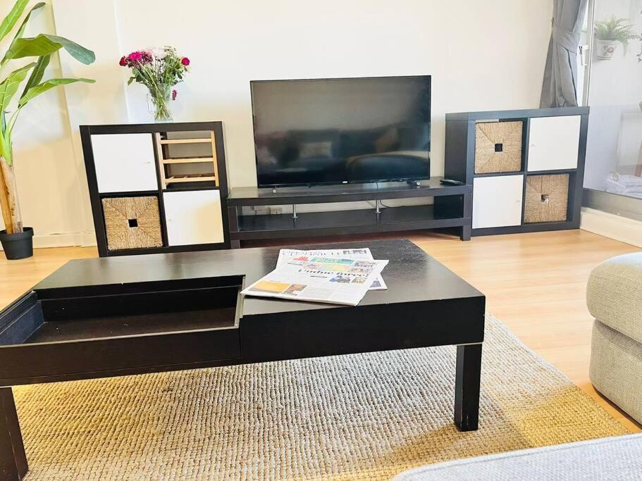 The Rock Retreat - Gibraltar Apartment Ngoại thất bức ảnh