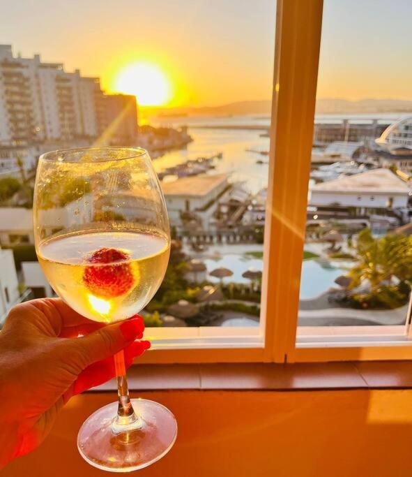 The Rock Retreat - Gibraltar Apartment Ngoại thất bức ảnh