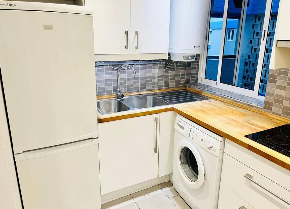 The Rock Retreat - Gibraltar Apartment Ngoại thất bức ảnh